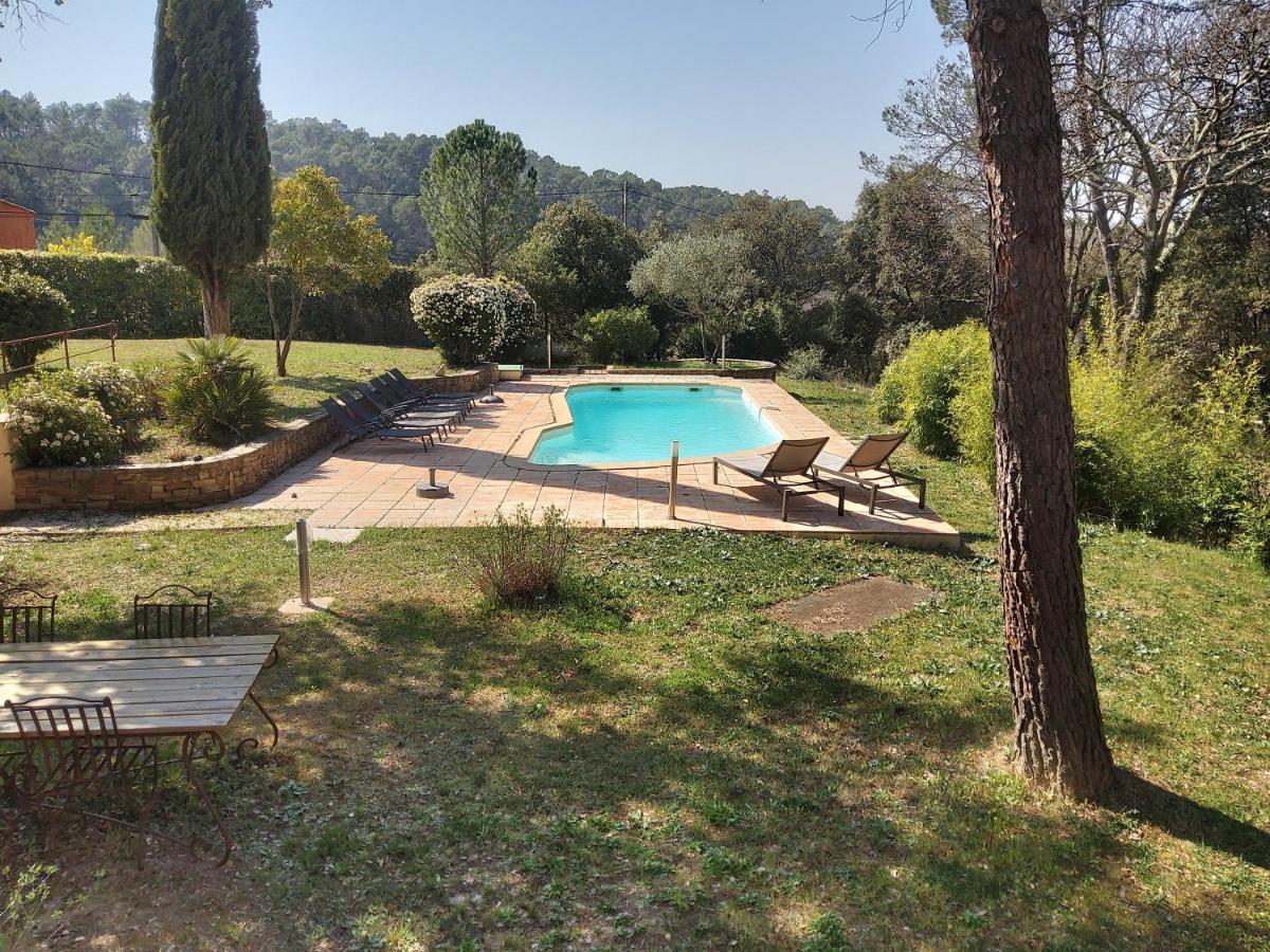 Comorebi Provence Entrecasteaux Exteriör bild