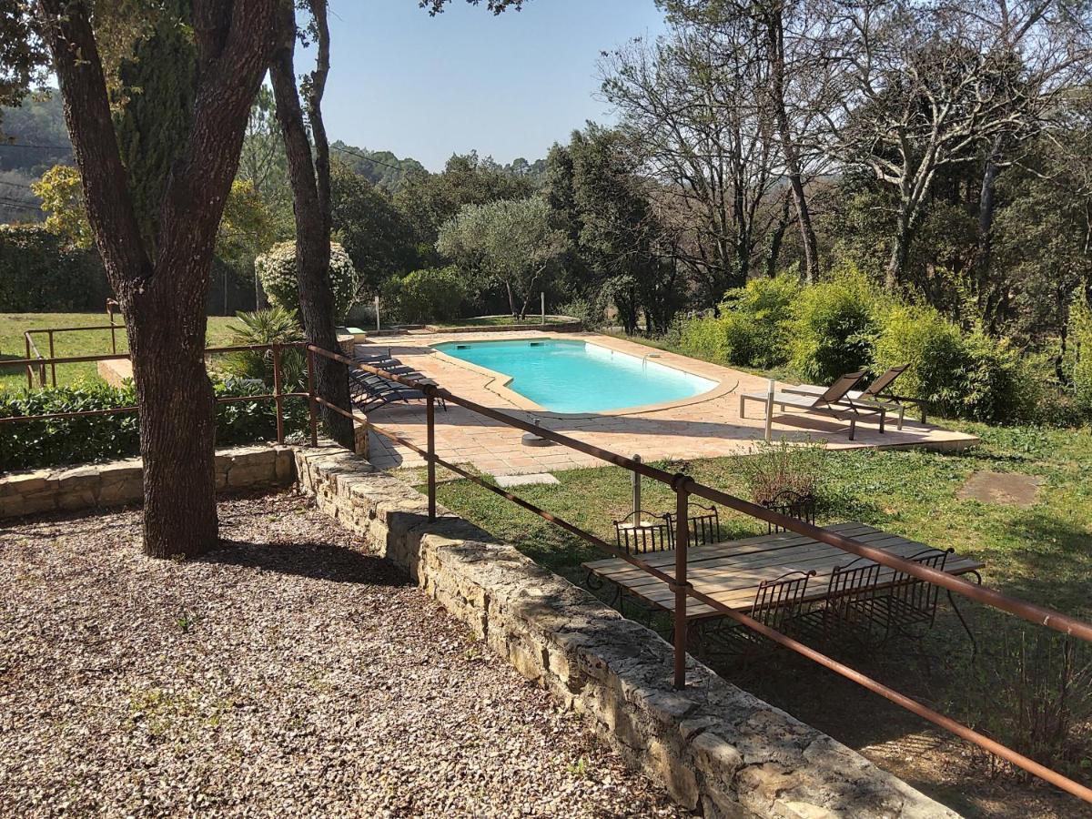 Comorebi Provence Entrecasteaux Exteriör bild